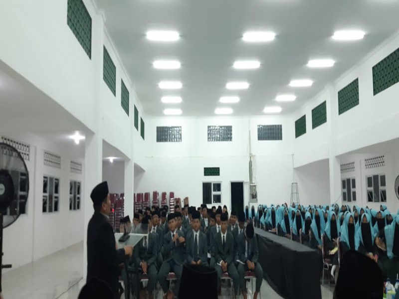 Pembekalan Santri Akhir 2019 · Foto 3