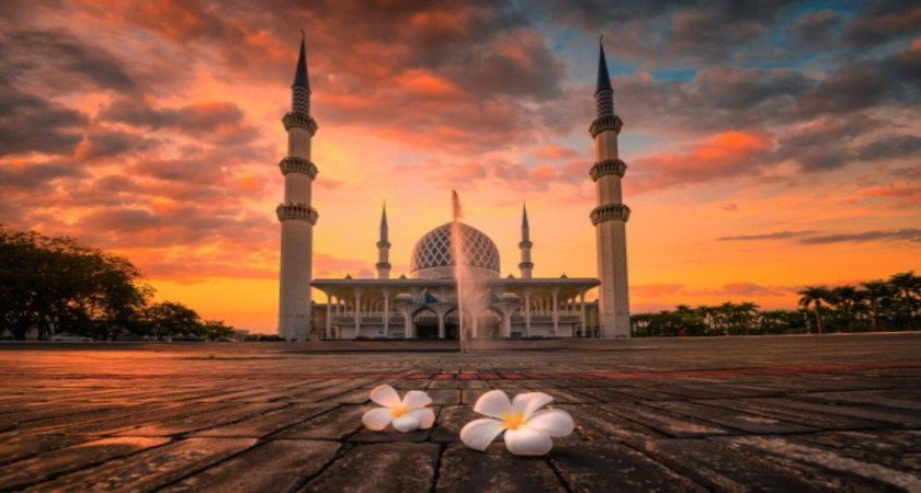 ISLAM AGAMA RAHMATAN LIL'ALAMIN