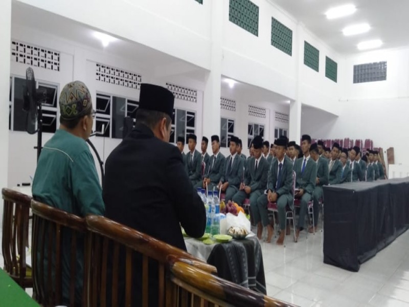 Pembekalan Santri Akhir 2019 · Foto 2