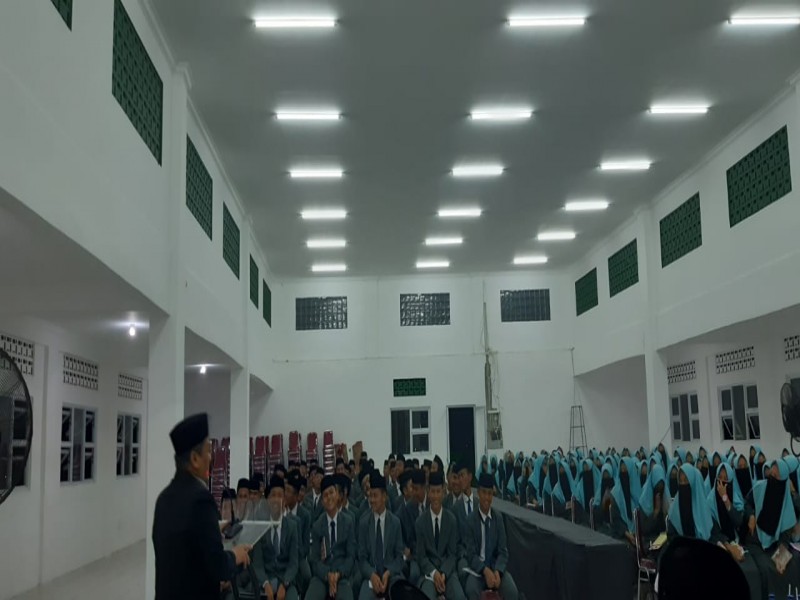 Pembekalan Santri Akhir 2019 · Foto 6